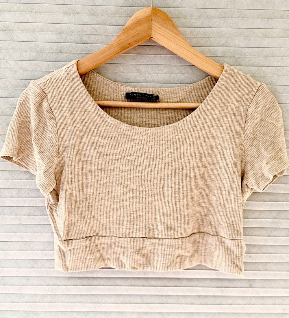 Ribbed Knit Crop Top Size L